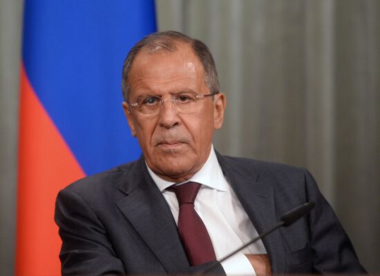 Russian and Japanese Foreign Ministers S.Lavrov and F.Kishida meet in Moscow