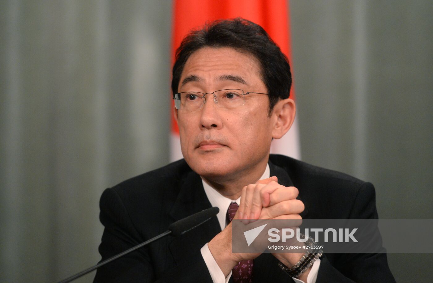 Russian Foreign Minister Sergey Lavrov meets with his Japanese counterpart Fumio Kishida