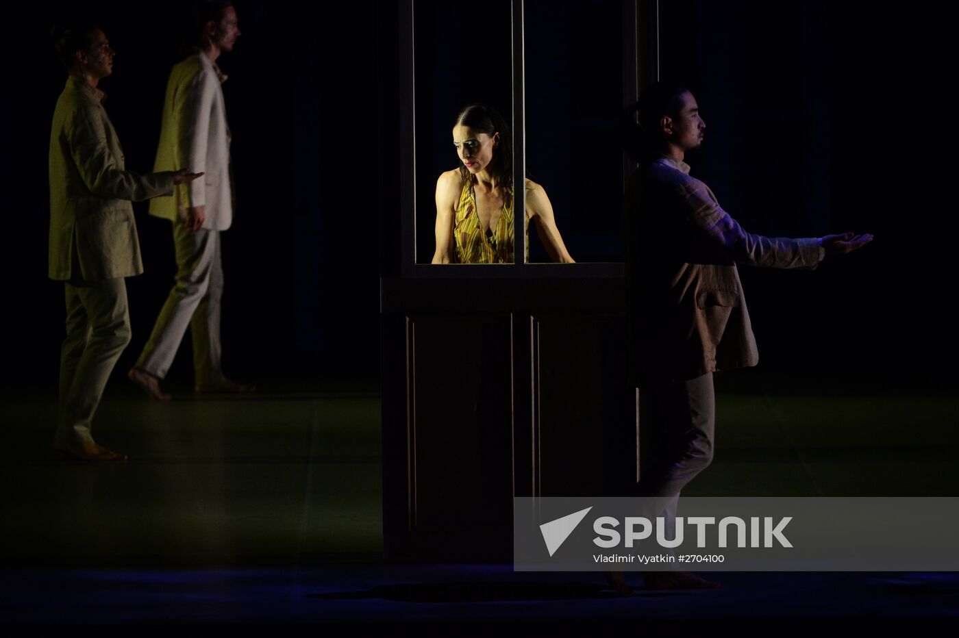 Now ballet at DanceInversion International Contemporary Dance Festival