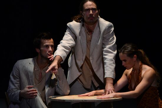 Now ballet at DanceInversion International Contemporary Dance Festival