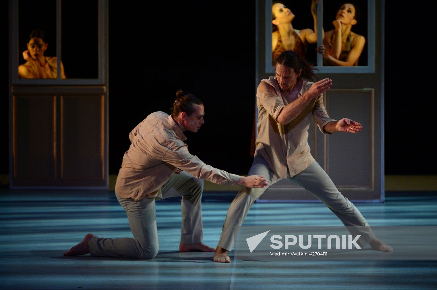 Now ballet at DanceInversion International Contemporary Dance Festival