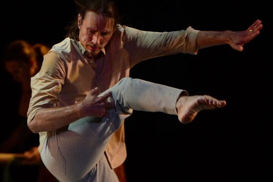 Now ballet at DanceInversion International Contemporary Dance Festival