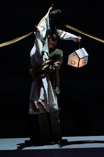 Now ballet at DanceInversion International Contemporary Dance Festival