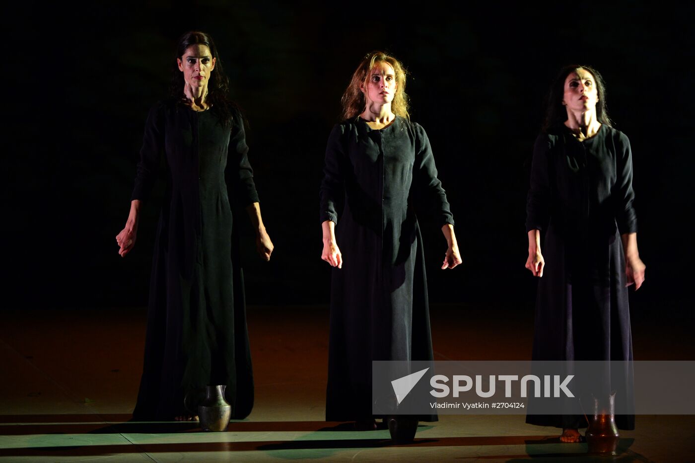Now ballet at DanceInversion International Contemporary Dance Festival