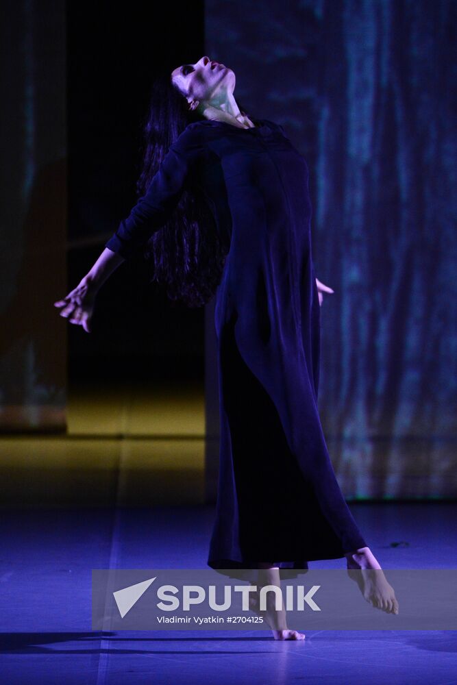 Now ballet at DanceInversion International Contemporary Dance Festival