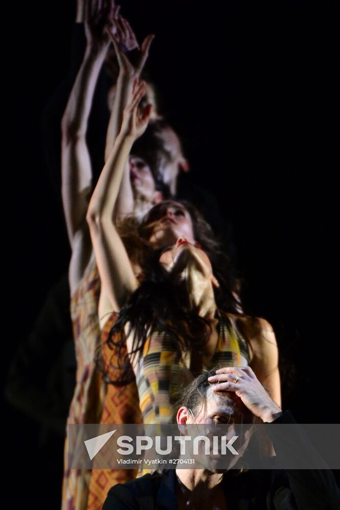 Now ballet at DanceInversion International Contemporary Dance Festival