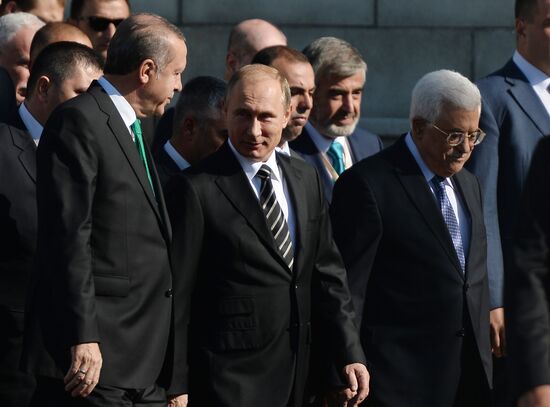 President Vladimir Putin attends opening of renovated Moscow Cathedral Mosque