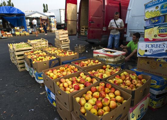 The Privoz (Delivery) wholesale-retail market in Simferopol