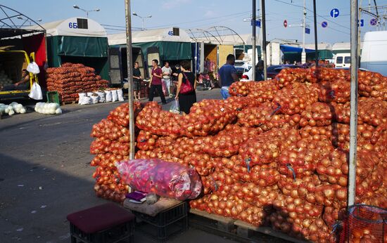 The Privoz (Delivery) wholesale-retail market in Simferopol