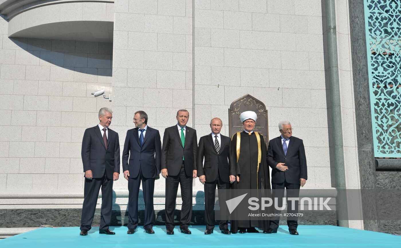 President Vladimir Putin attends opening of renovated Moscow Congregational Mosque