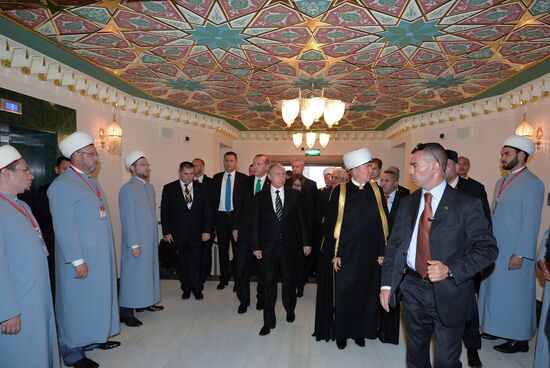 President Vladimir Putin attends opening of renovated Moscow Cathedral Mosque