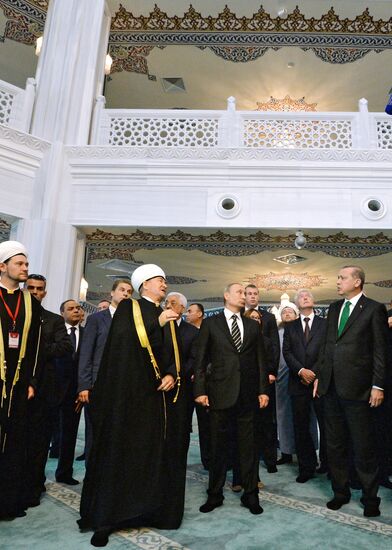 President Vladimir Putin at ceremony to open renovated Moscow Cathedral Mosque