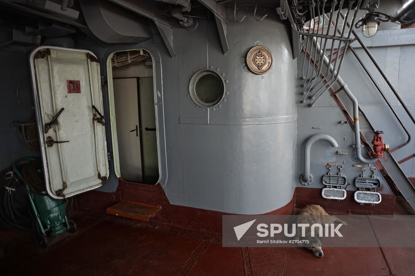 The Kommuna submarine salvage ship of the Russian Black Sea Fleet