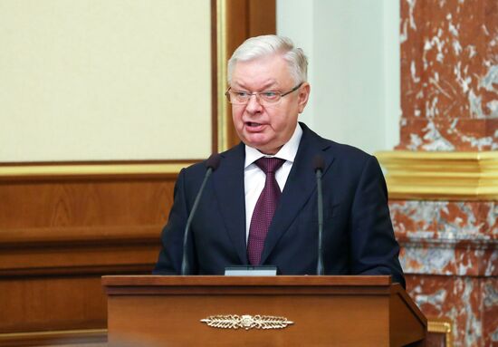 Russian Prime Minister Dmitry Medvedev chairs Government meeting