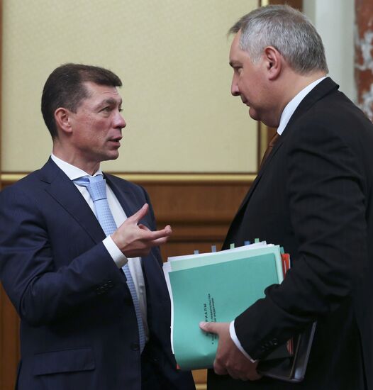 Russian Prime Minister Dmitry Medvedev chairs Government meeting