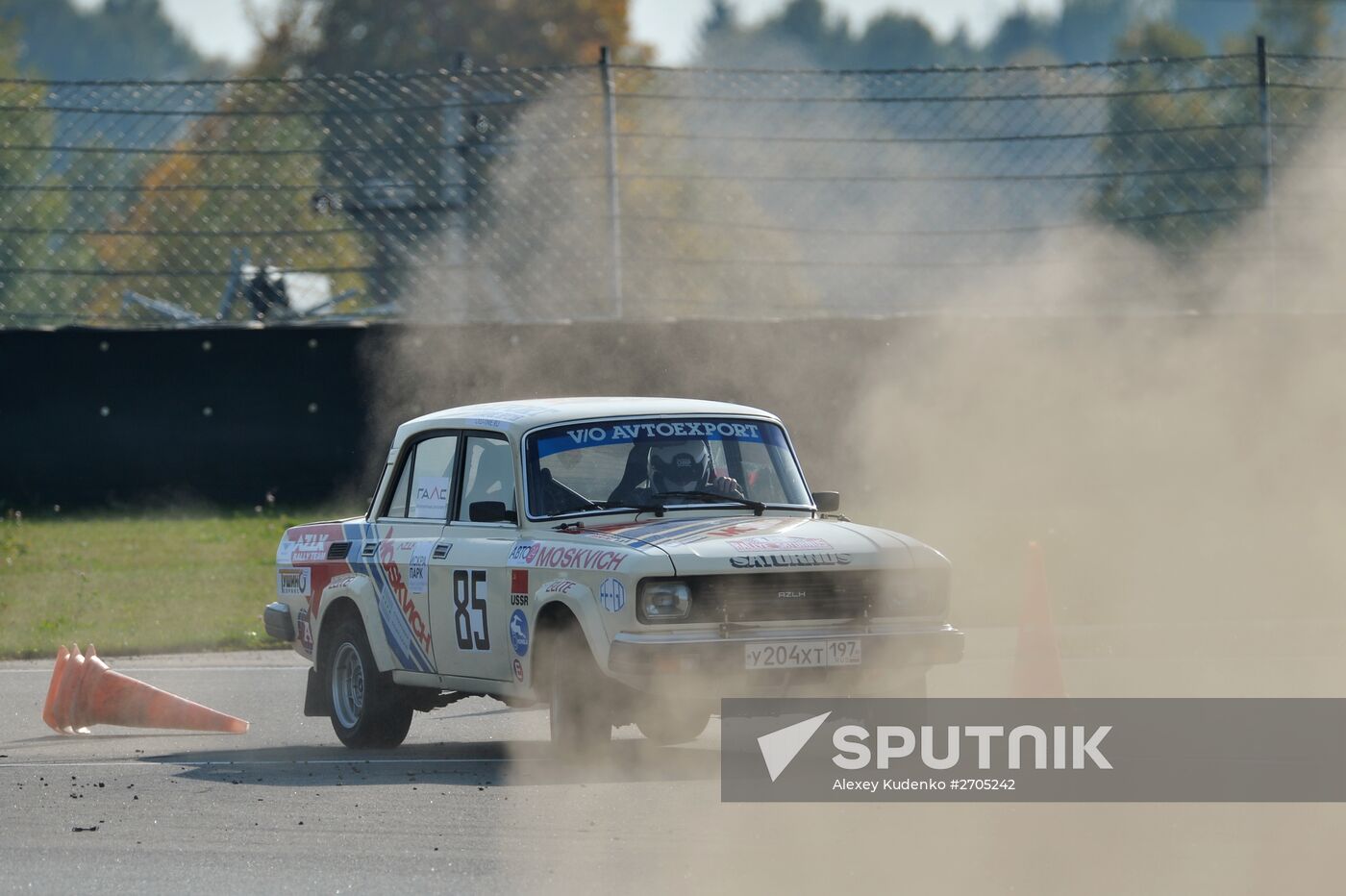 Moscow Classic Grand Prix 2015, international circular retro car championship