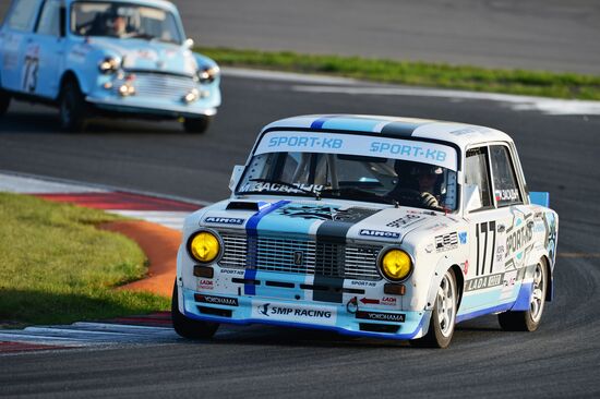 Moscow Classic Grand Prix 2015, international circular retro car championship