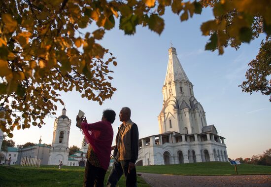 Moscow enjoys warm weather