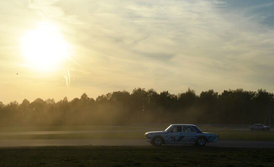 Moscow Classic Grand Prix 2015, international circular retro car championship