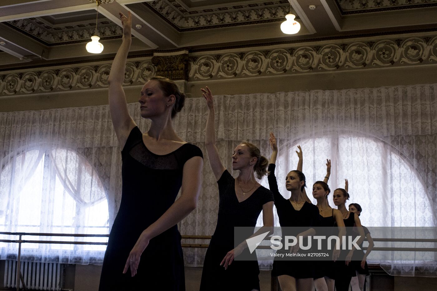 Swan Lake ballet shw rehearsed at Donetsk Opera