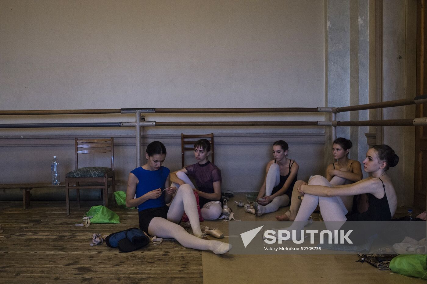 Swan Lake ballet shw rehearsed at Donetsk Opera