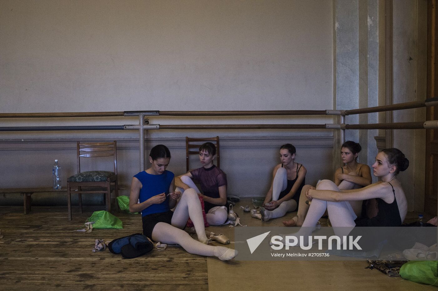 Swan Lake ballet shw rehearsed at Donetsk Opera