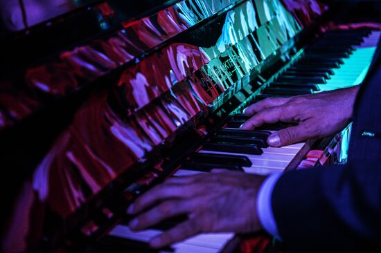 Street Piano Festival