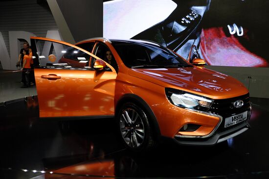 Motorexpo Togliatti 2015 auto show