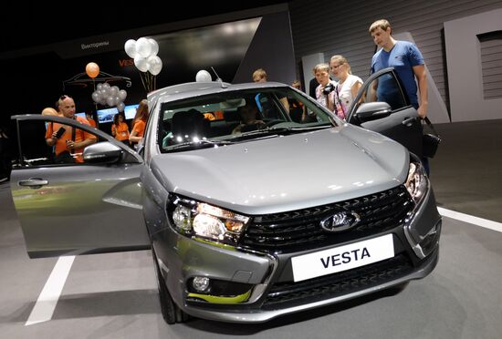 Motorexpo Togliatti 2015 auto show