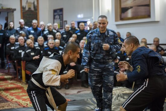Tournament of the Tyva national fight competitions Huresh in the penitentiary No2 in the Omsk Region