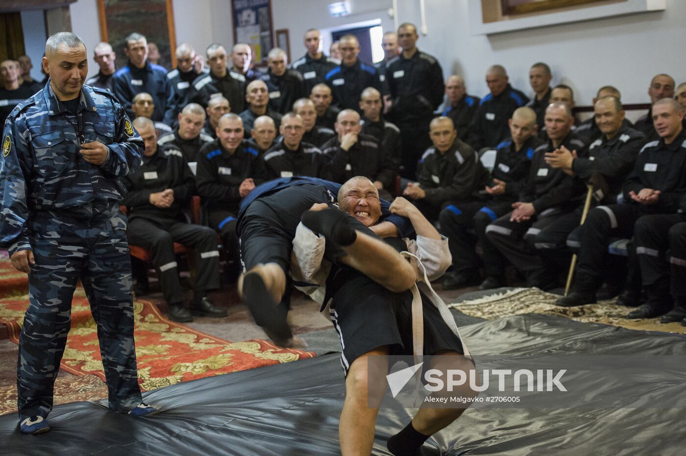 Tournament of the Tyva national fight competitions Huresh in the penitentiary No2 in the Omsk Region