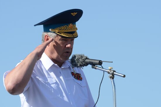 Air show dedicated to 95th anniversary of flight test center of Defense Ministry