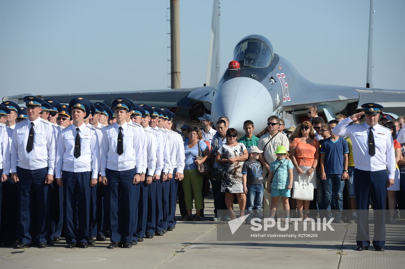 Air show dedicated to 95th anniversary of flight test center of Defense Ministry