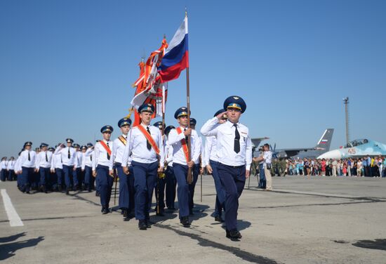 Air show dedicated to 95th anniversary of flight test center of Defense Ministry