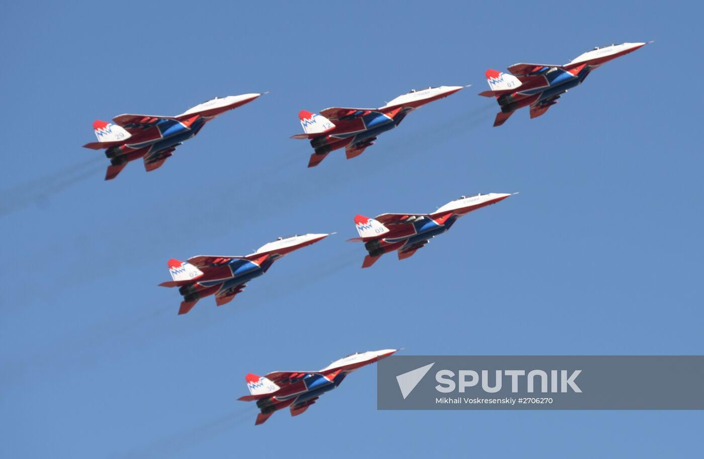 Air show dedicated to 95th anniversary of flight test center of Defense Ministry