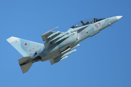 Air show dedicated to 95th anniversary of flight test center of Defense Ministry