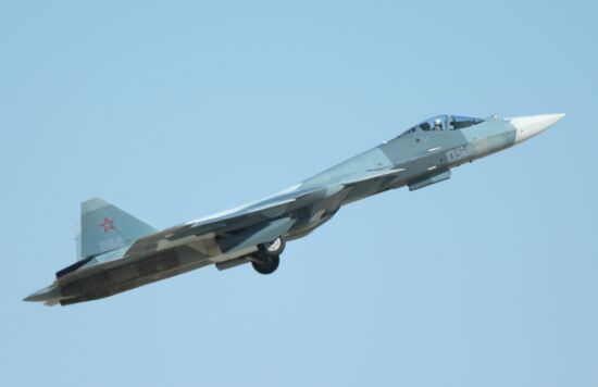 Air show dedicated to 95th anniversary of flight test center of Defense Ministry