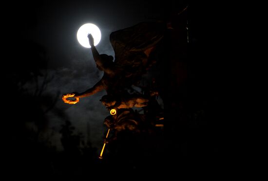Super-moon in Moscow