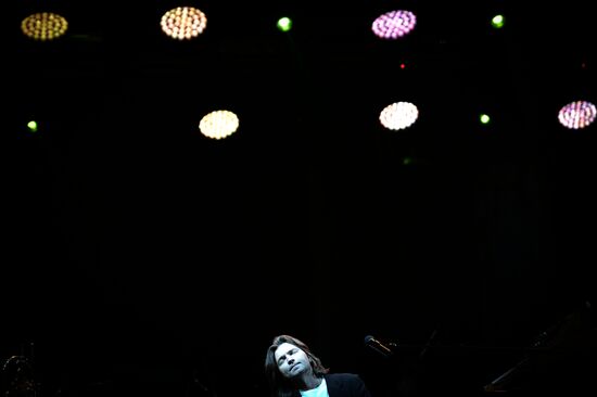 Dmitry Malikov's concert at Fifth Circle of Light International Festival