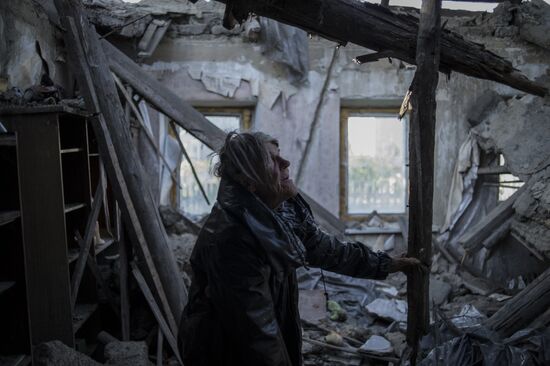 Residents of Staromikhailovka village in Donetsk region