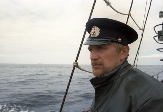 Expedition onboard the Polar Odyssey ship