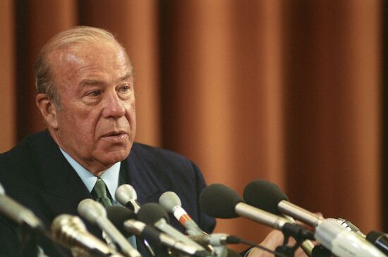 US Secretary of State George Shultz' visit to USSR