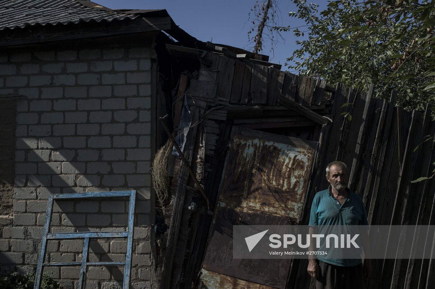 Residents of Staromikhailovka village in Donetsk region