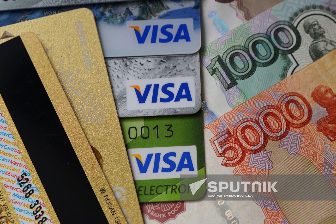 Visa ceases to guarantee transactions inside Russia starting from October 1