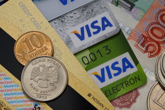 Visa ceases to guarantee transactions inside Russia starting from October 1