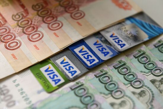 Visa ceases to guarantee transactions inside Russia starting from October 1