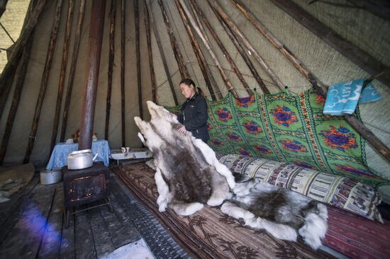 Dyanki-Koi ethnic community nomads camp
