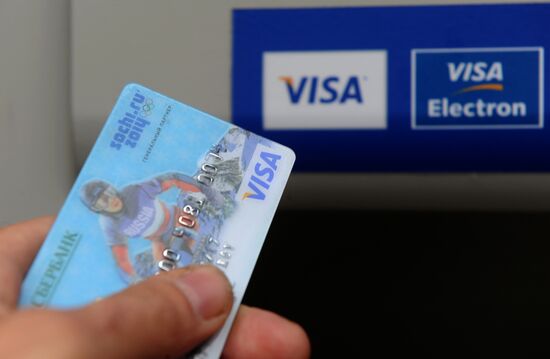 Visa ceases to guarantee transactions inside Russia starting from October 1