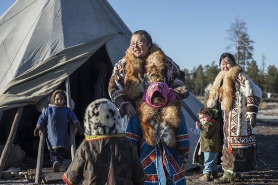 Dyanki-Koi ethnic community nomads camp