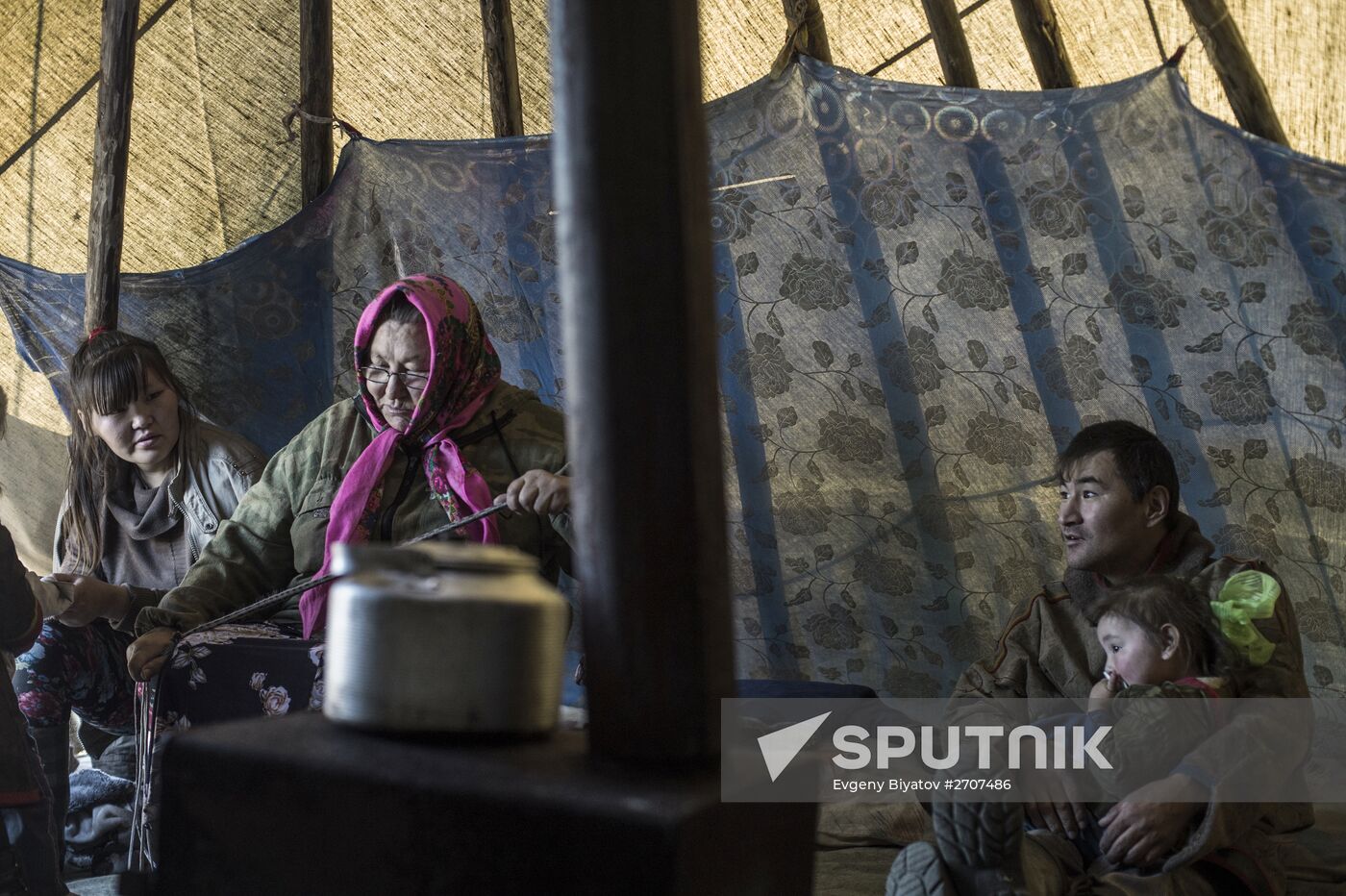 Dyanki-Koi ethnic community nomads camp